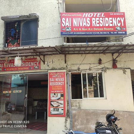 Hotel Sai Nivas Residency Hajdarabad Zewnętrze zdjęcie